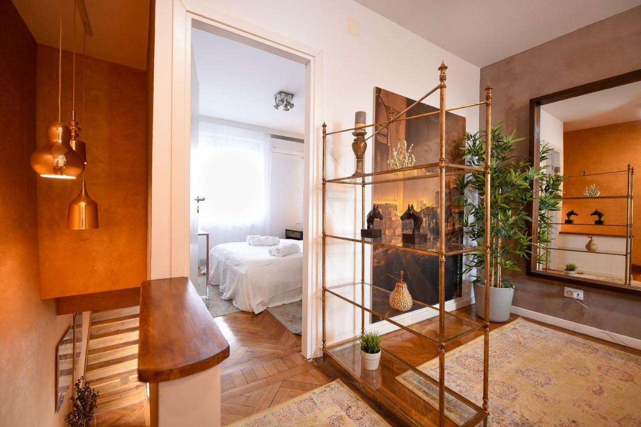 New - Elegant Duplex With Amazing View & Balcony - Homey Residence Bucarest Esterno foto